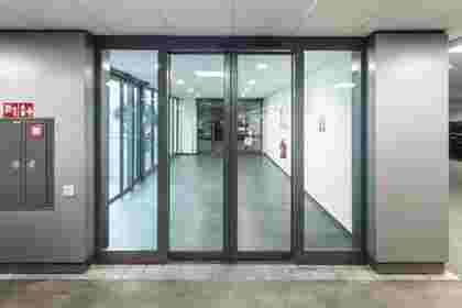 Count on our maintenance service for automatic doors